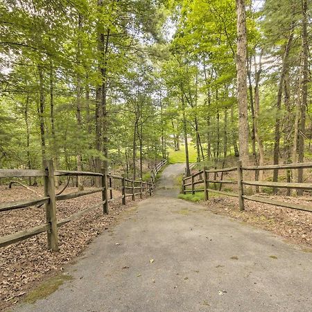Creekside Berkeley Springs Cabin On 35 Acres! Zewnętrze zdjęcie