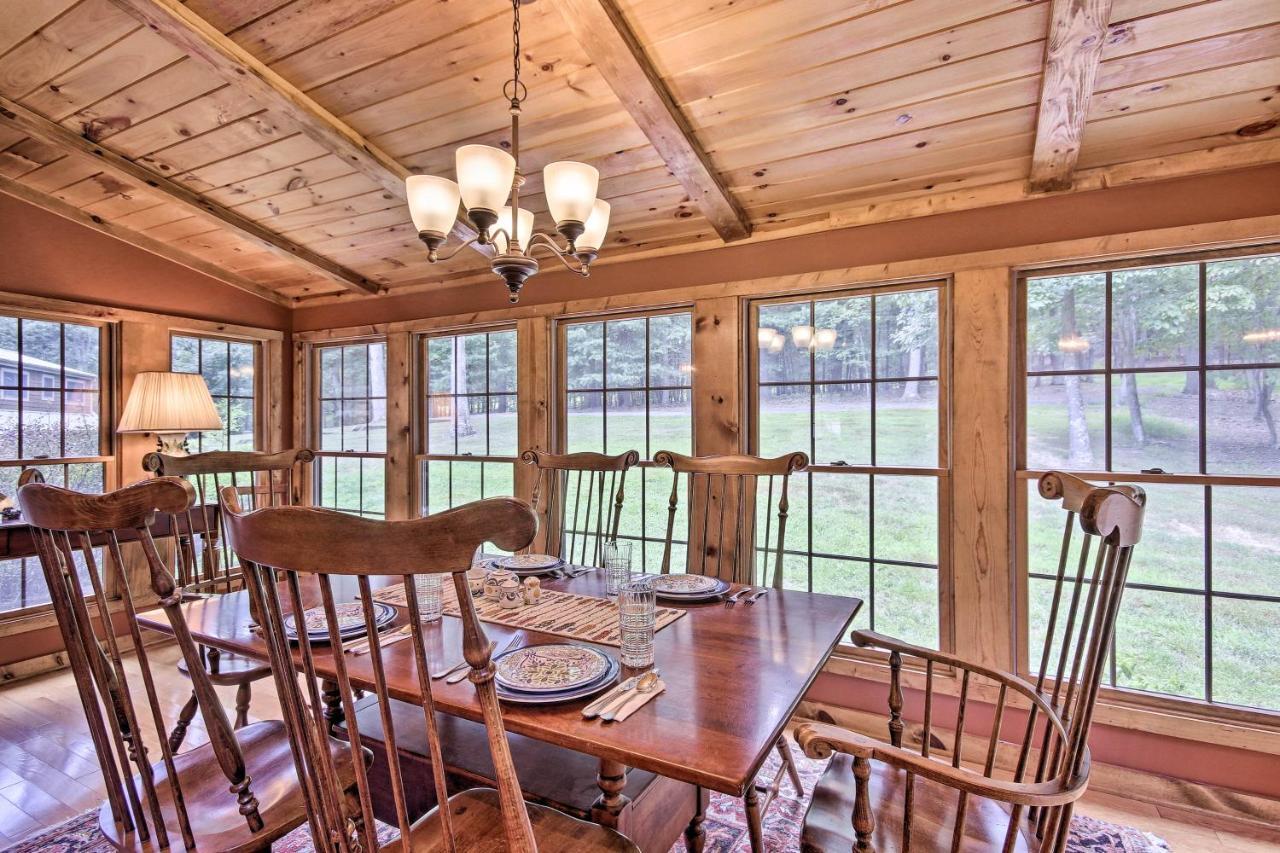 Creekside Berkeley Springs Cabin On 35 Acres! Zewnętrze zdjęcie