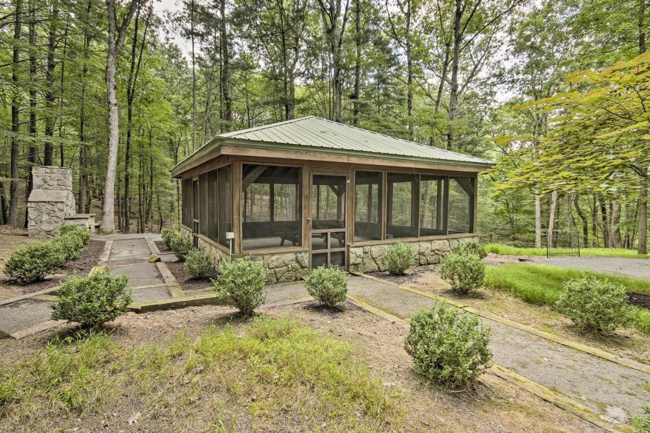 Creekside Berkeley Springs Cabin On 35 Acres! Zewnętrze zdjęcie